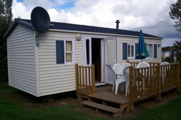 miniature mobile homes